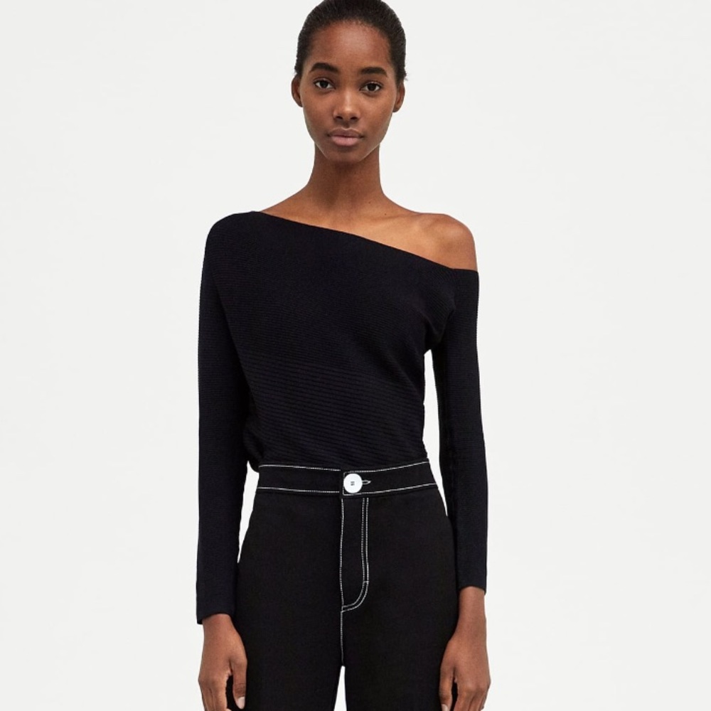 Zara minimal collection top M